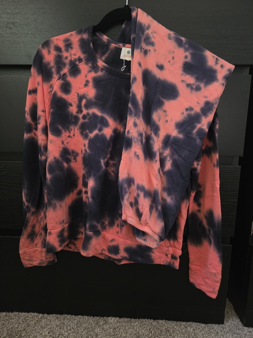 Tie-Dye Crewneck Sweatshirt - Pink & Black - Womens